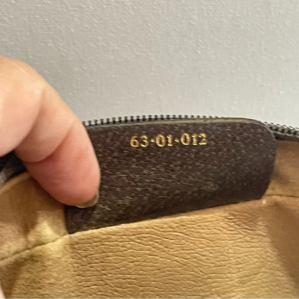 GG Monogram Canvas Pouch Bag with Green Red Stripe - Picture 5 of 8